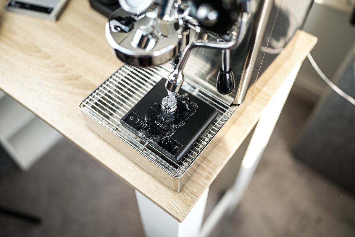 Varia AKU Digital Scale for Precision Coffee Brewing